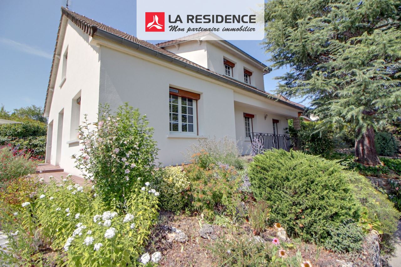 Maison à vendre à Triel sur Seine, 7 pièces, 173 m2