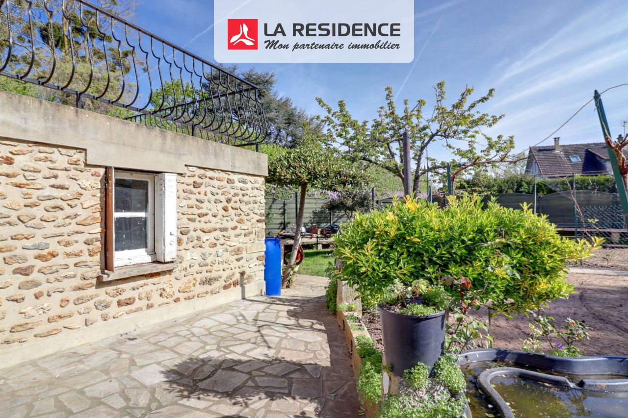 Maison à vendre à Montfort-l'Amaury, 7 pièces, 170 m2