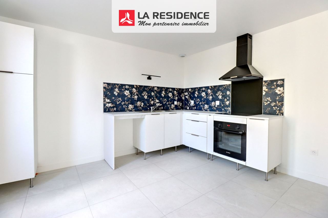 Maison à louer à Châtillon, 4 pièces, 86 m2