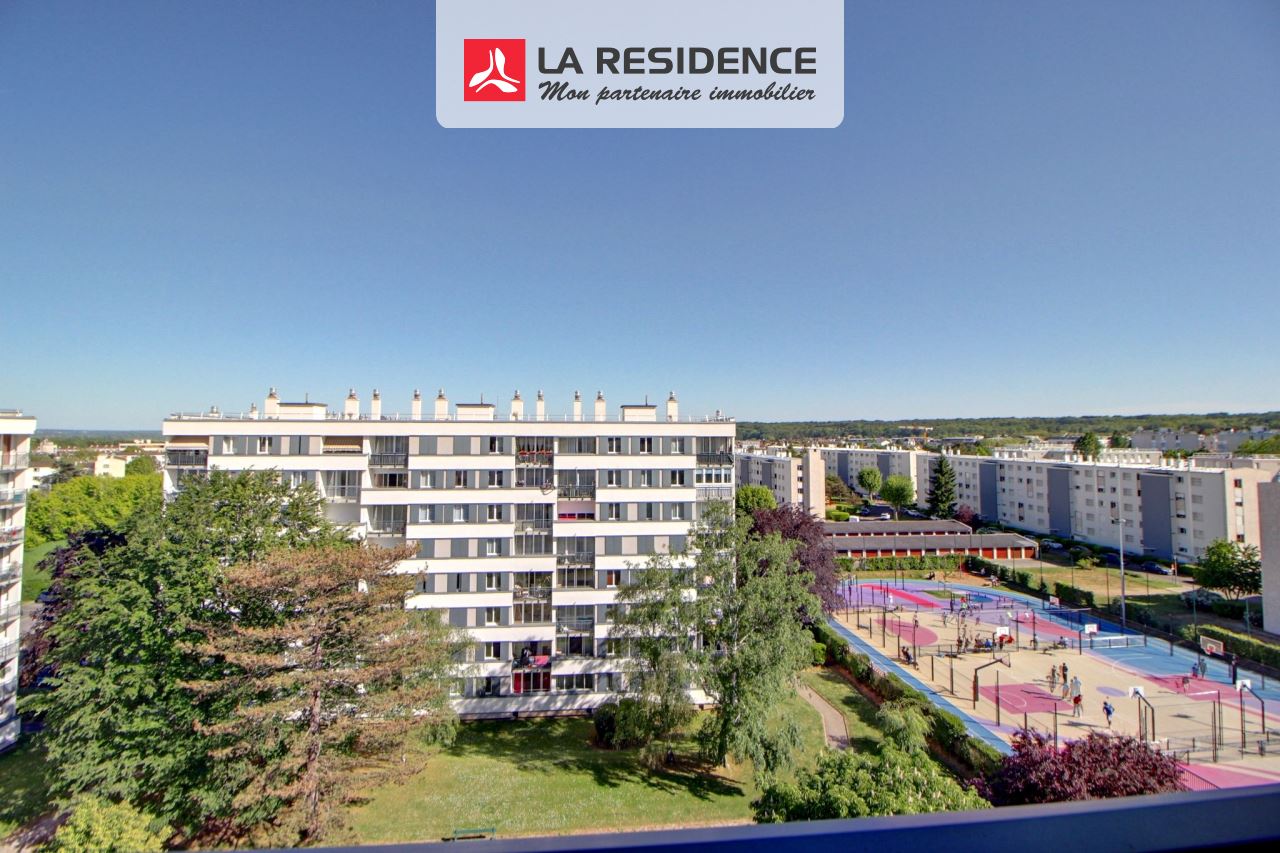 Appartement à vendre à Les Clayes Sous Bois, 3 pièces, 64 m2