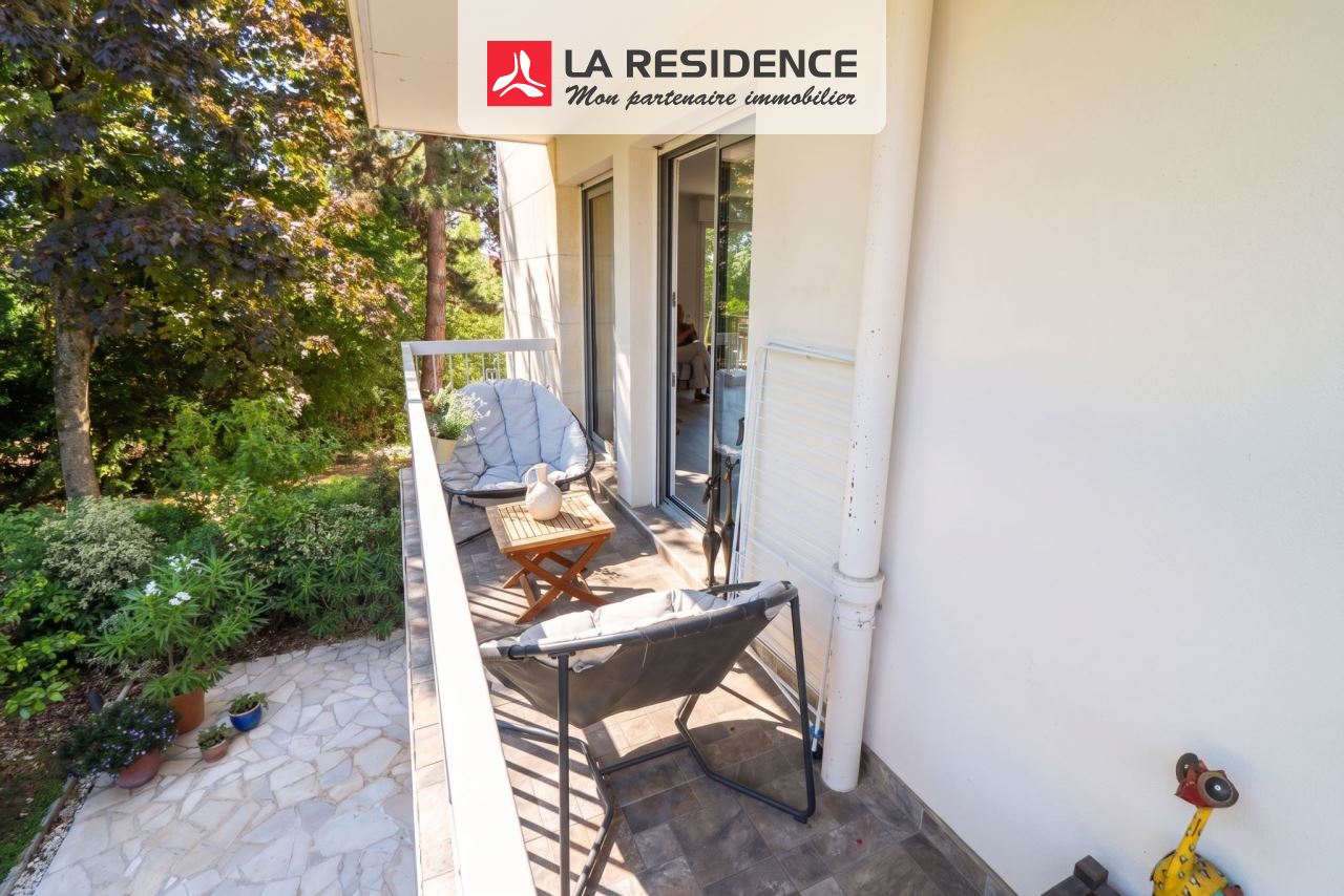 Appartement à vendre à Garches, 4 pièces, 80 m2
